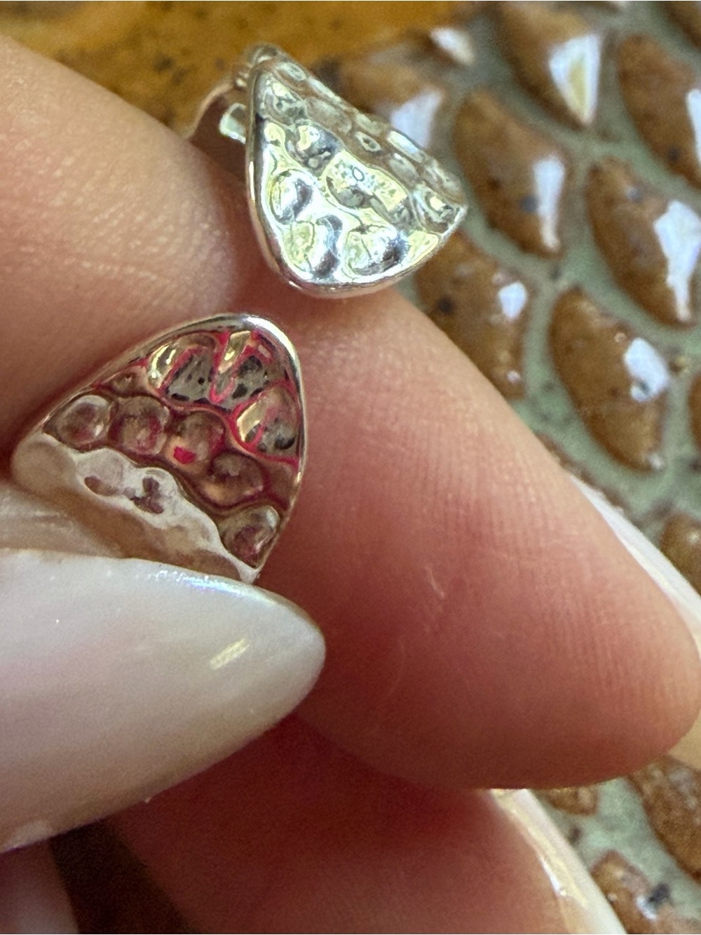 Sterling Silver Tone Fish and Chain Pattern Rings - Picture 8 of 8